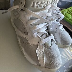 Air Jordan 7 Retro pure money white